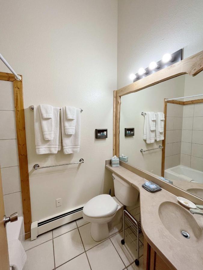 Cabin A Suite Bed And Breakfast Woodland Park Dış mekan fotoğraf